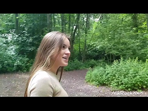 ❤️ Ek het vir Evelina voorgestel dat ons in 'n publieke plek naai! Sy het ja gesê. Toe genaai ek haar in die gat en kom in haar mond. Toe vis sy haarself. ☑ Seks by porn af.xxxner.ru ❌️