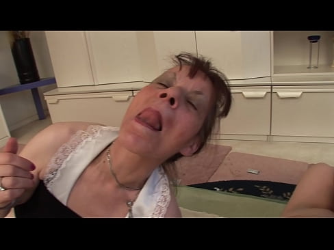 ❤️ Twee oumas en een oupa het 'n drietal ☑ Seks by porn af.xxxner.ru ❌️